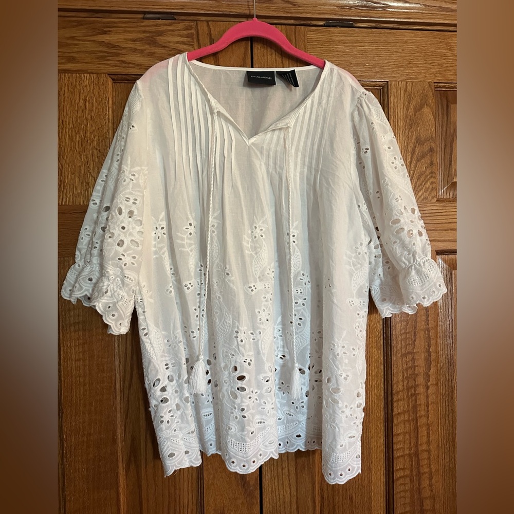 Liv Los Angeles White Eyelet Short Sleeve Blouse